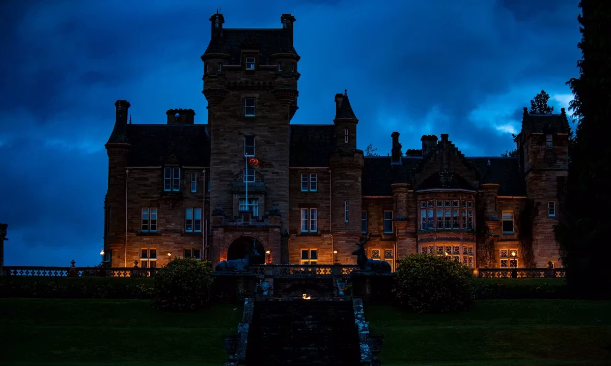 Où et comment regarder The Traitors ?